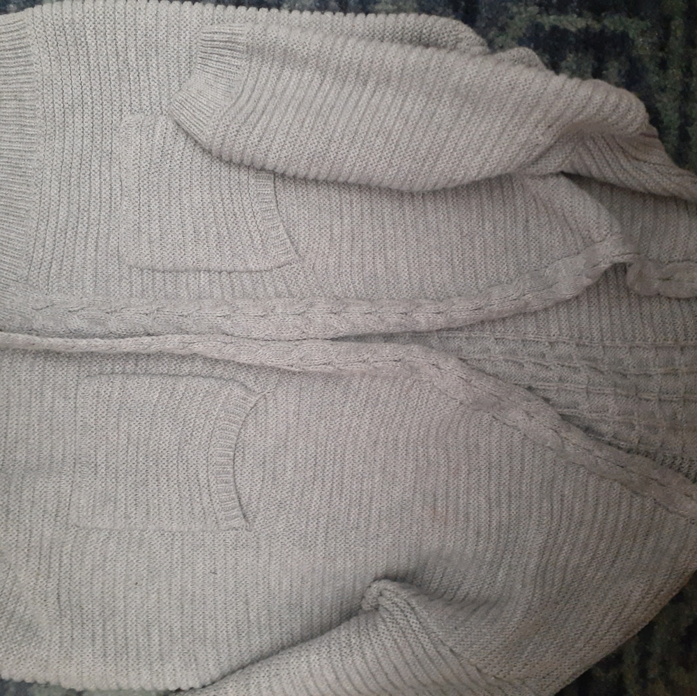 sweater - Picture 2 of 2